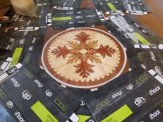 PODŁOGI DREWNIANE MONTAŻ-Montaż parkietu z pięknym wzorem