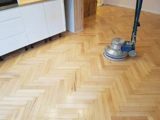 Renowacja, konserwacja podłogi-Cyklinowanie podłogi